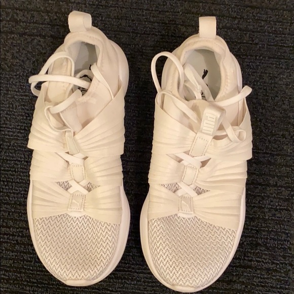 puma white ribbon sneakers